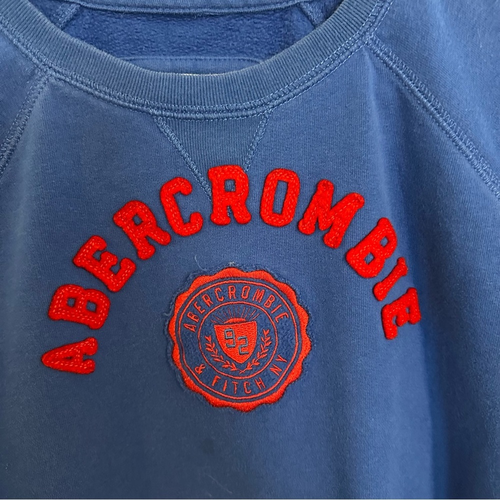 Abercrombie & Fitch Blue Sweatshirt with Red Logo - Picture 2 of 5